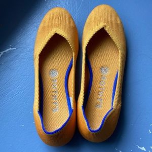 Rothys flats gold color size 8